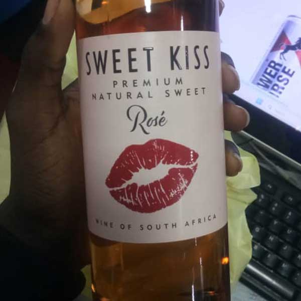 Sweet Kiss Wine
