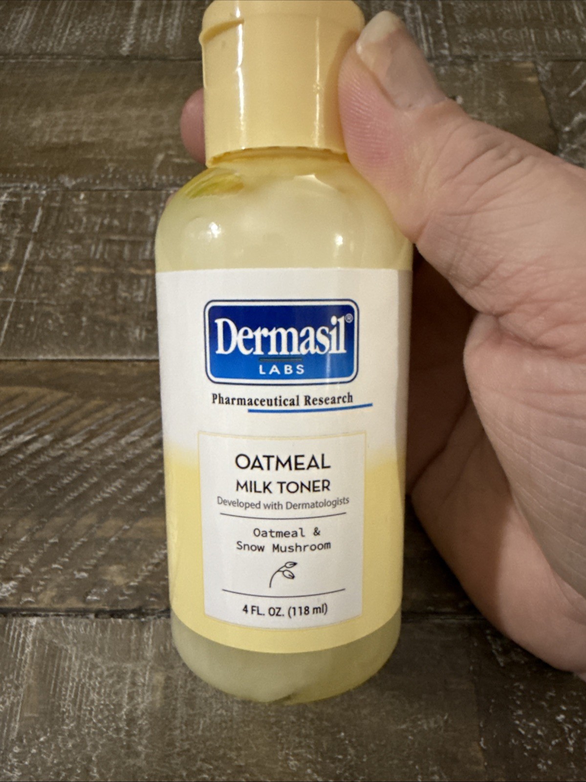 Dermasil Oatmeal Milk Toner Solution