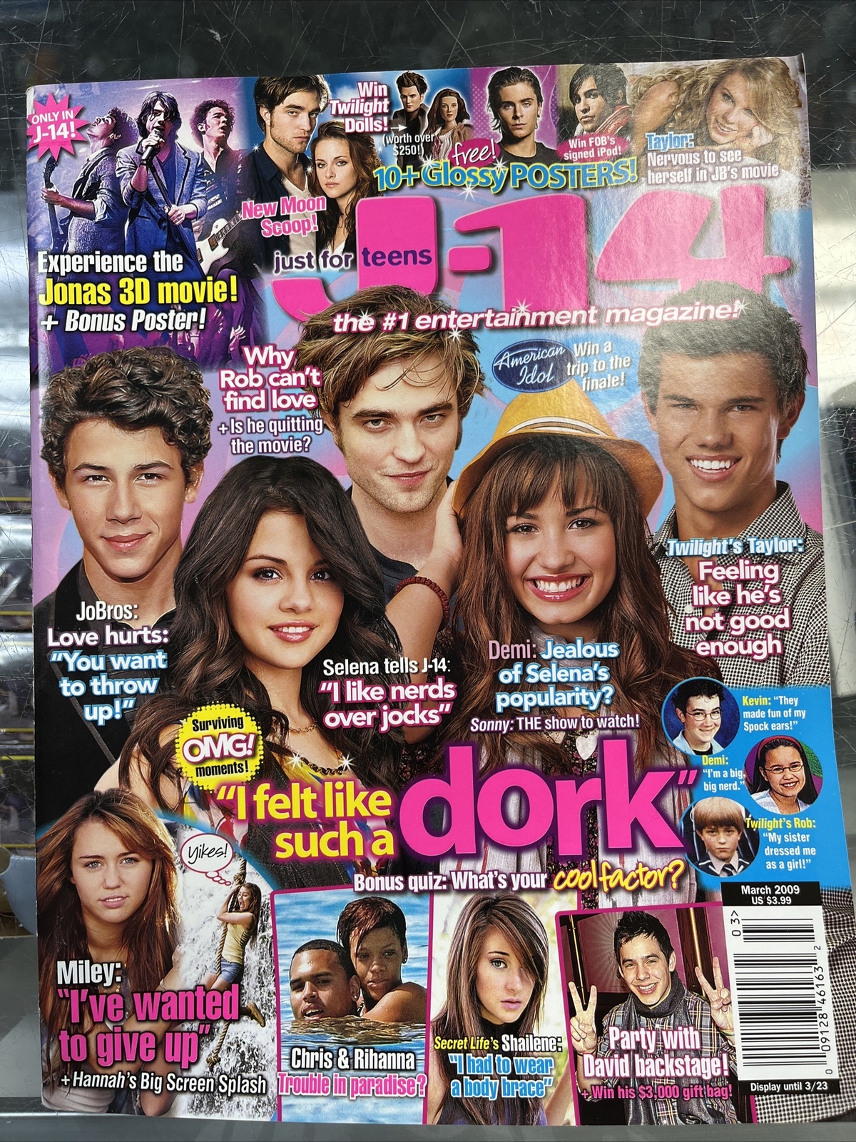 Photo of J-14 Magazine 1