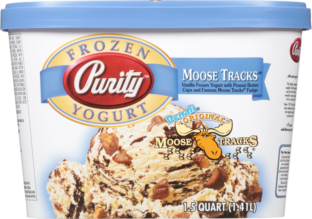 Vanilla Frozen Yogurt with Peanut Butter Cups and Famous Moose Tracks Fudge, Vanilla