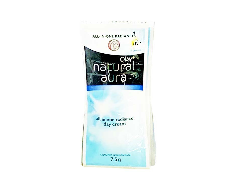 Olay Natural White All In One Fairness Day Cream (6packs X 7.5g)